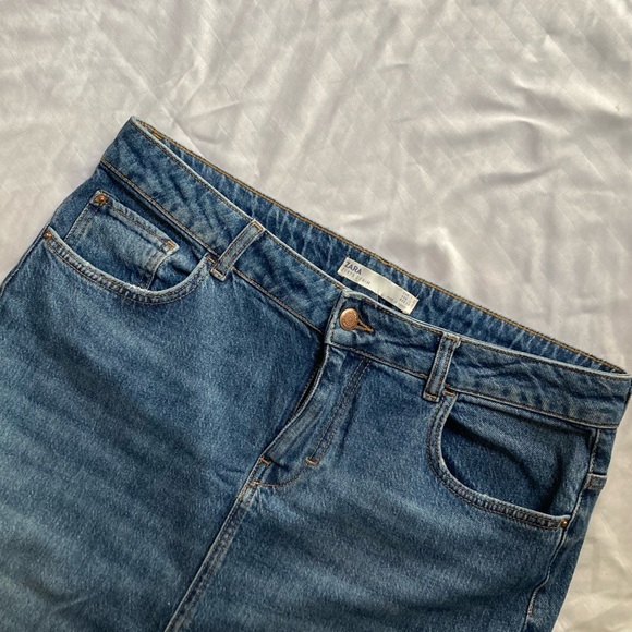 Zara Denim Skirt with 3 Slits - Picture 3 of 10